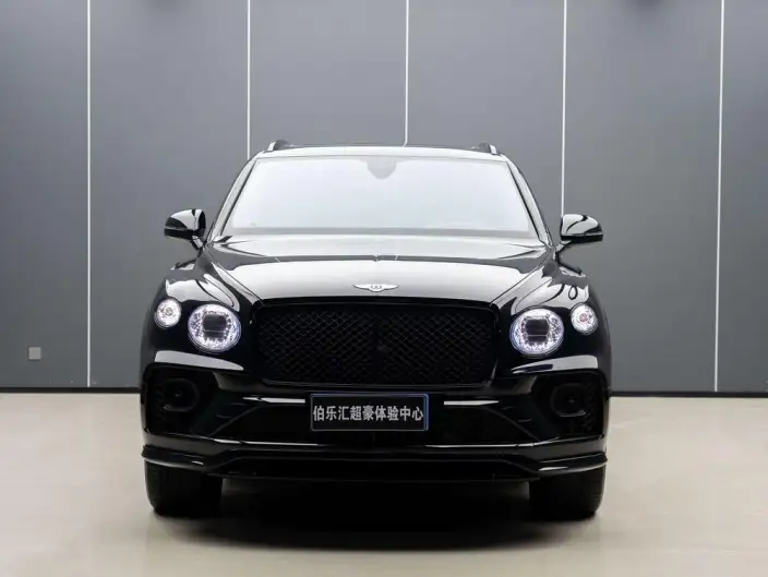 Bentayga 2022 Model 4.0T V8 S – фото 2