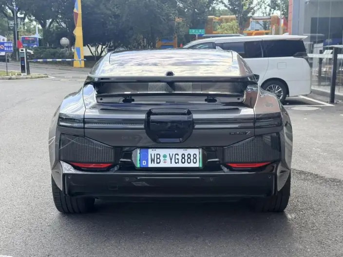 HiPhi Z 2023 Model 4 seat Edition