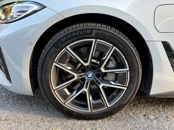 BMW i4 2023 Model eDrive35 – фото 7