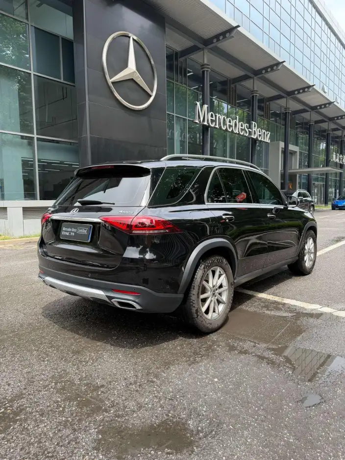 Mercedes-Benz GLE Imported 2022 Model GLE 350 4MATIC Fashion Model – фото 6