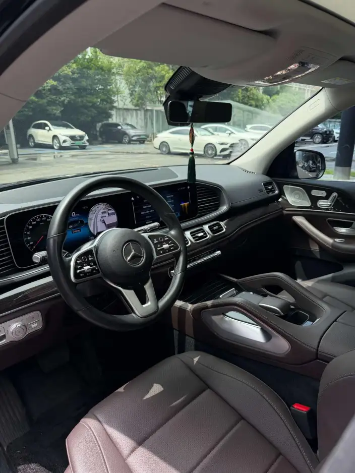 Mercedes-Benz GLE Imported 2022 Model GLE 350 4MATIC Fashion Model – фото 8