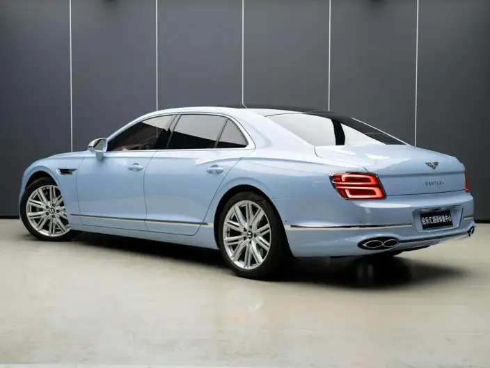 Continental Flying Spur 2024 Model 4.0T V8 Standard Edition – фото 3