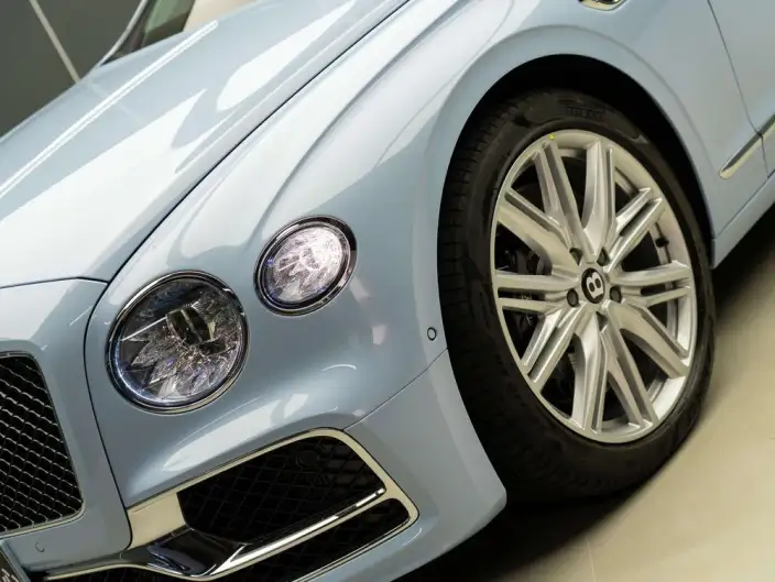 Continental Flying Spur 2024 Model 4.0T V8 Standard Edition – фото 7