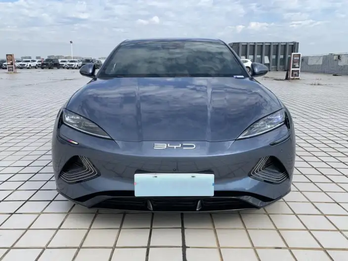BYD Seal 2023 Model 700KM Champion Edition Performance version – фото 2
