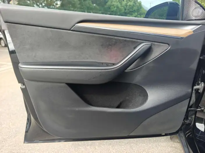 Model Y 2022 Model Performance High performance All-wheel drive version – фото 9