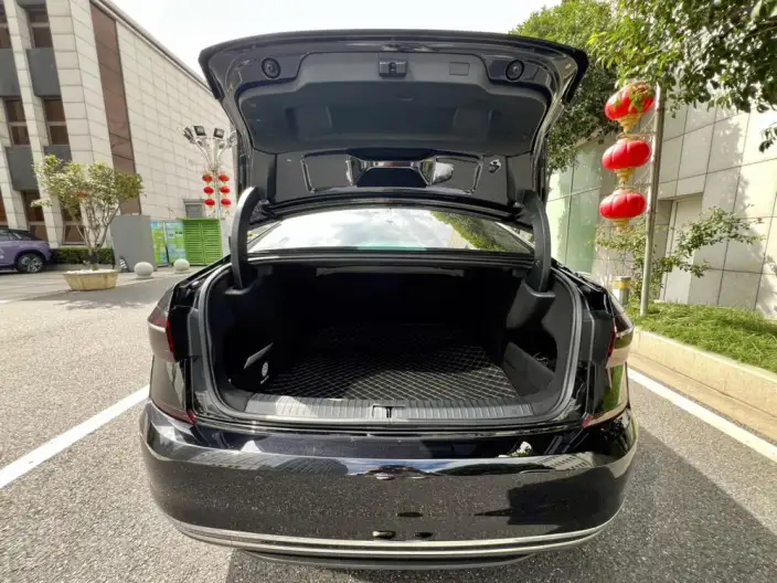 Volkswagen Passat 2022 Model 330TSI Starry sky Deluxe Edition – фото 8