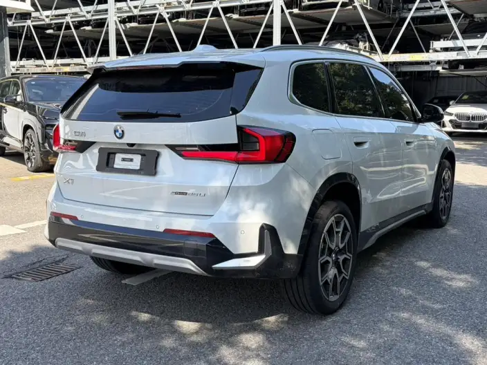 BMW X1 2025 Model sDrive25Li X Design Set – фото 5