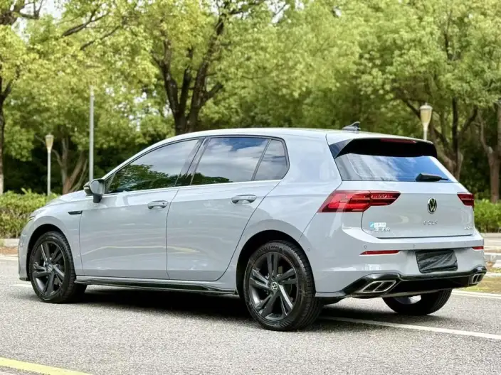 Volkswagen Golf 2023 Model 280TSI DSG Pro
