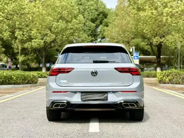 Volkswagen Golf 2023 Model 280TSI DSG Pro – фото 5