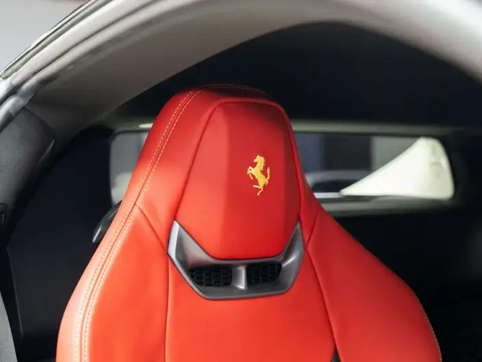 Ferrari 296 2021 Model 3.0T V6 GTB – фото 6