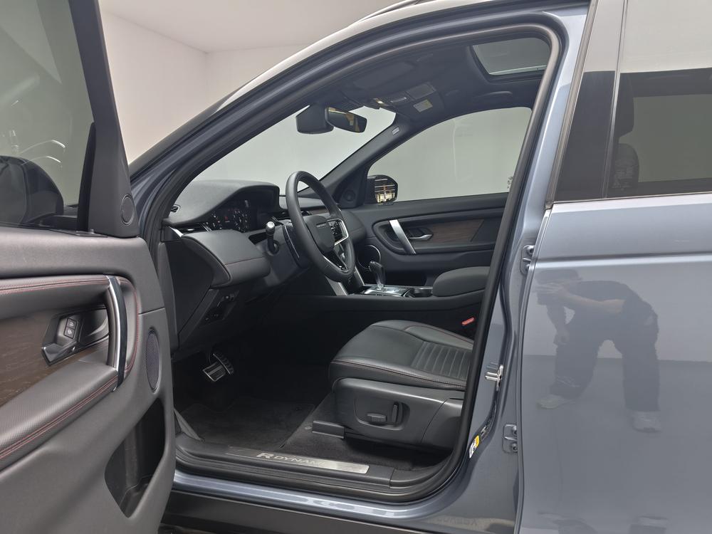 Land Rover Discovery Sport 2022 249PS R-Dynamic S Performance 5-Seat – фото 17