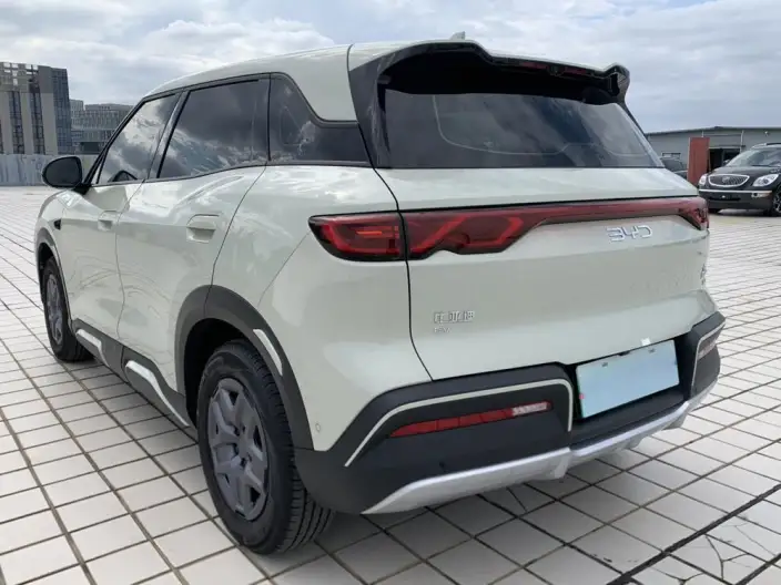 Yuan UP 2025 Model Smart Driving Edition 401KM Vitality Edition