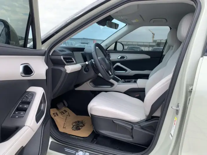 Yuan UP 2025 Model Smart Driving Edition 401KM Vitality Edition – фото 8