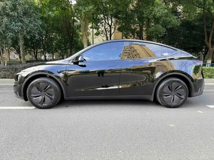 Model Y 2026 Model Rear-wheel drive version