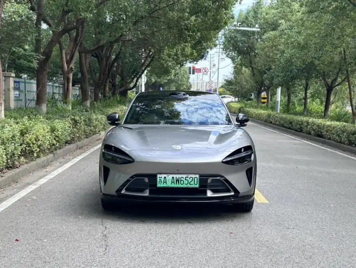 Xiaomi YU7 2025 Model 4WD Max Edition
