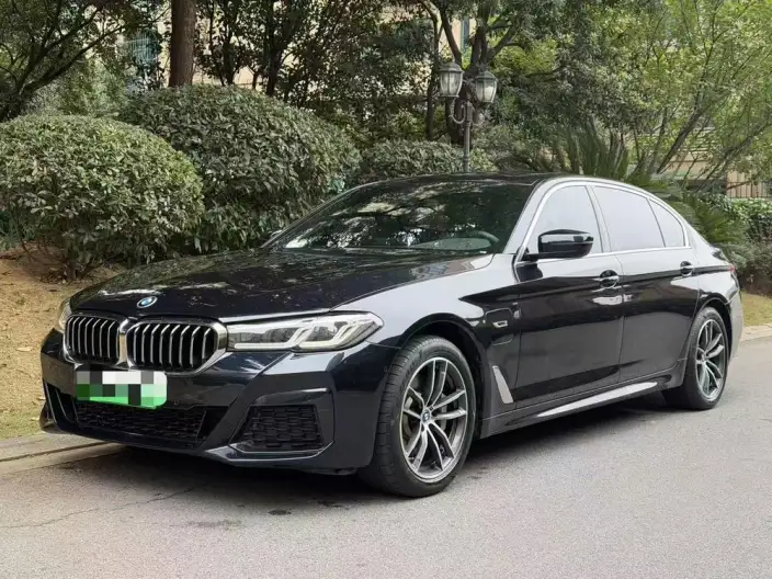 BMW 5 Series PHEV 2022 Model 535Le M Sports Set – фото 1