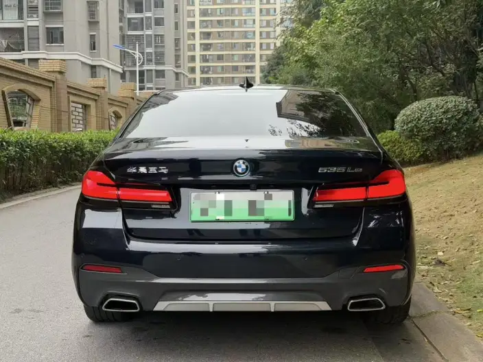 BMW 5 Series PHEV 2022 Model 535Le M Sports Set – фото 5