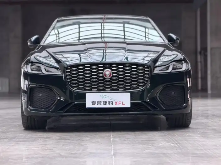 Jaguar XFL 2023 Model 2.0T P250 2WD Exclusive Deluxe Edition – фото 2