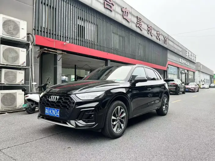 Audi Q5L 2024 Model 40TFSI Luxury Dynamic Model