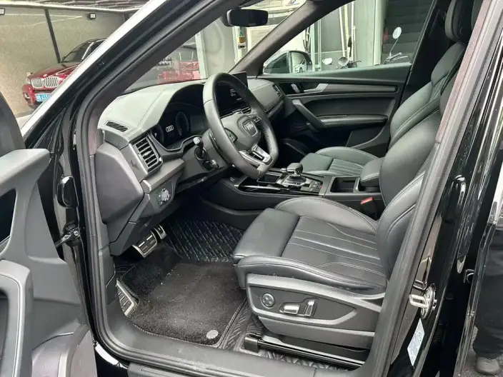 Audi Q5L 2024 Model 40TFSI Luxury Dynamic Model – фото 8
