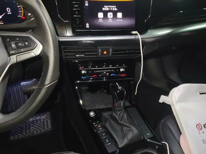 Volkswagen Passat 2022 Model 330TSI Starry sky Elite Edition – фото 8