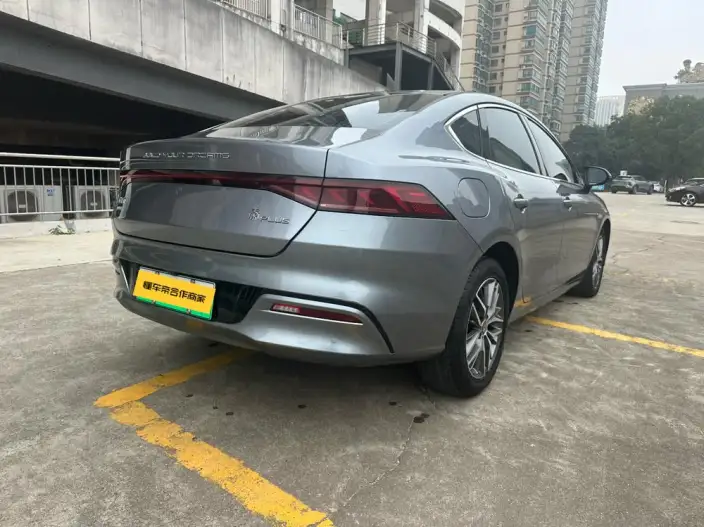 BYD Qin PLUS DM 2021 Model DM-i 55KM Noble Model – фото 7
