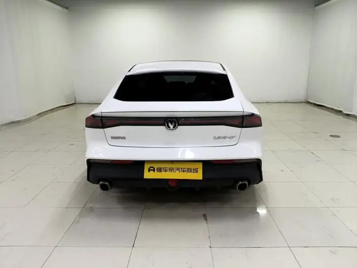 Changan UNI-V 2023 Model 1.5T Noble Model – фото 6