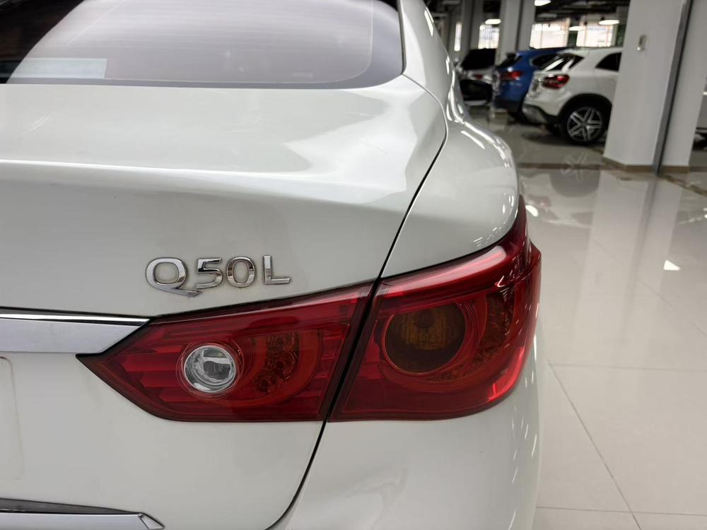 Infiniti Q50L 2015 2.0T Enjoy – фото 11