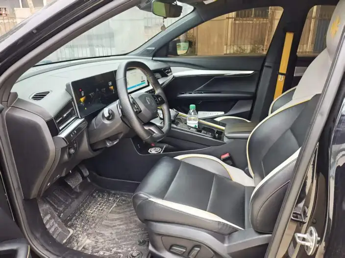 MG 5 Scorpio 2022 Model 1.5T Deluxe Edition – фото 8