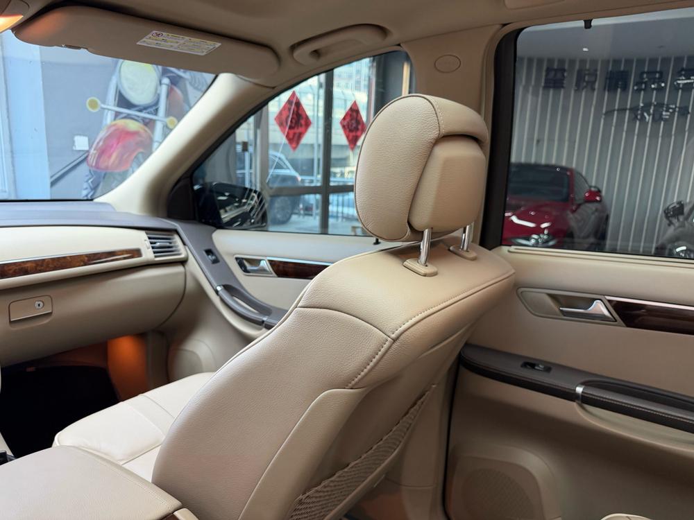 Mercedes-Benz R-Class 2011 модификация R 350 L 4MATIC – фото 12