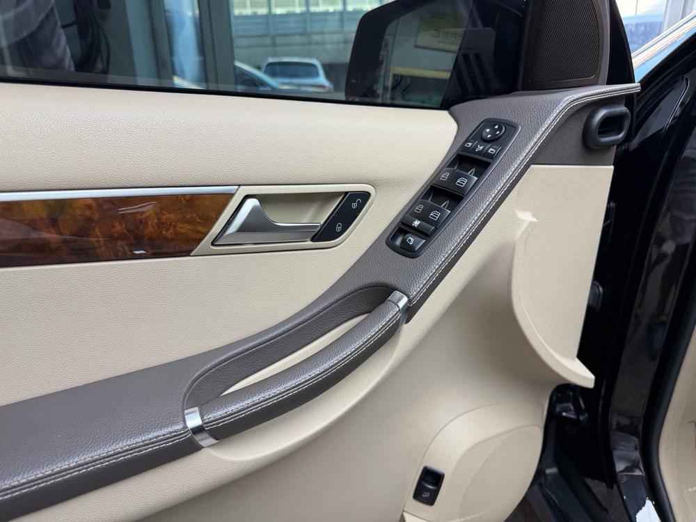 Mercedes-Benz R-Class 2011 модификация R 350 L 4MATIC – фото 15