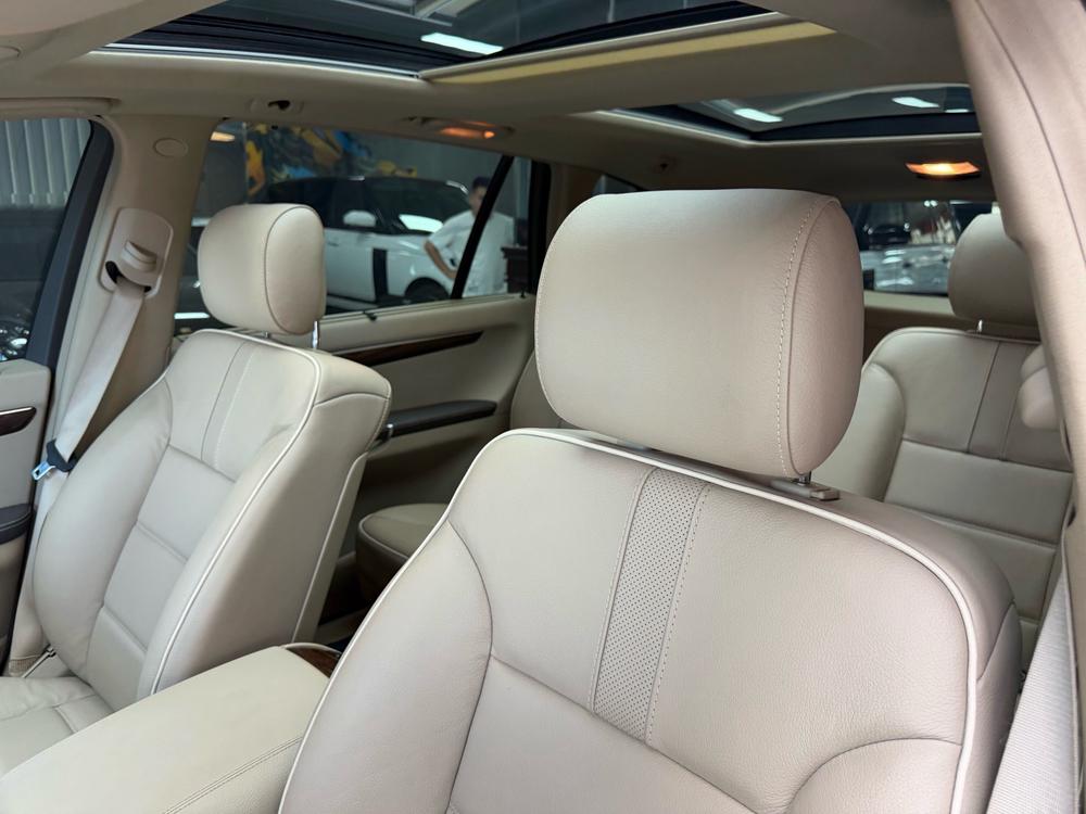 Mercedes-Benz R-Class 2011 модификация R 350 L 4MATIC – фото 40