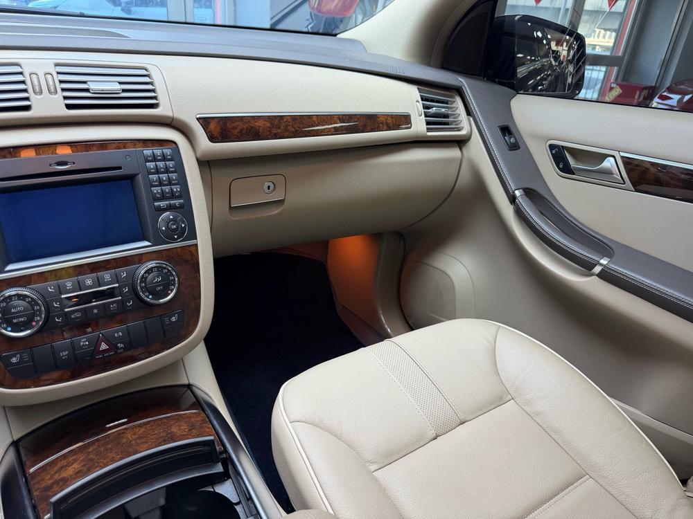 Mercedes-Benz R-Class 2011 модификация R 350 L 4MATIC – фото 42