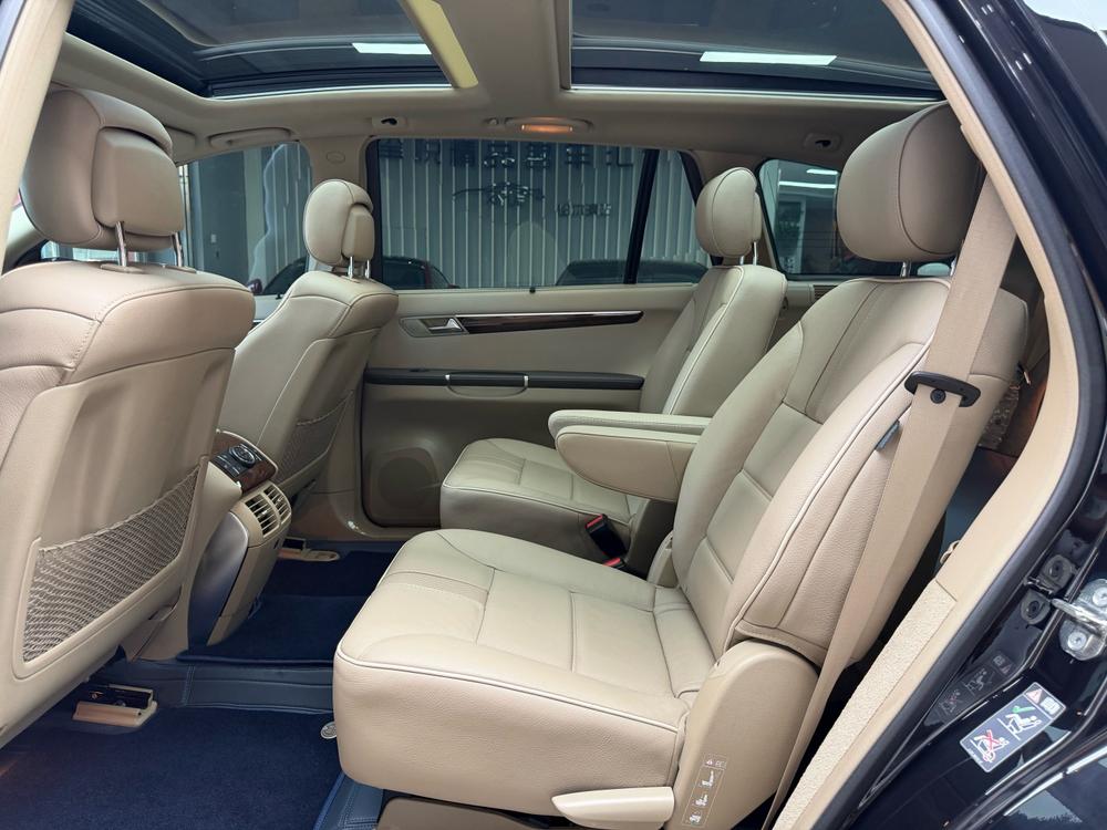Mercedes-Benz R-Class 2011 модификация R 350 L 4MATIC – фото 49