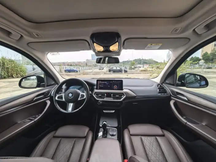 BMW X3 2022 Model xDrive30i Leading Model M Night Set – фото 7