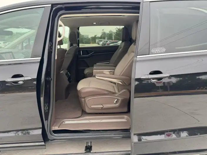 Viloran 2024 Model 380TSI Zun Drive Edition – фото 9