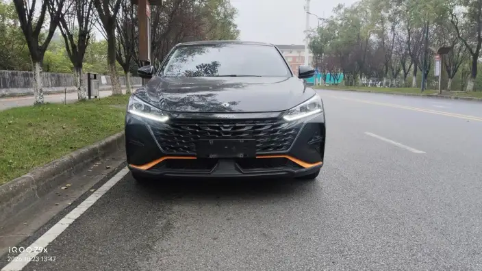 Yixuan 2023 Model Facelift 1.5L Automatic Chasing the Wind version