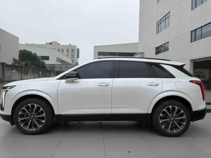 Cadillac XT5 2025 Model 28T 4WD Noble Model