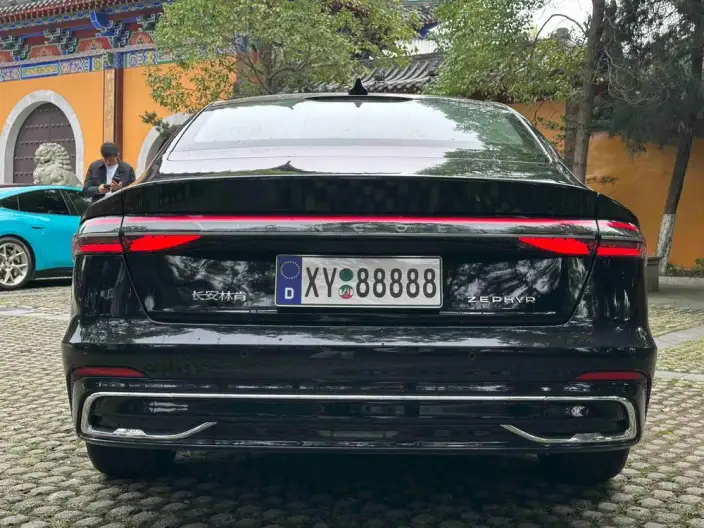 Lincoln Z 2025 Model 2.0T Zun Shang – фото 4