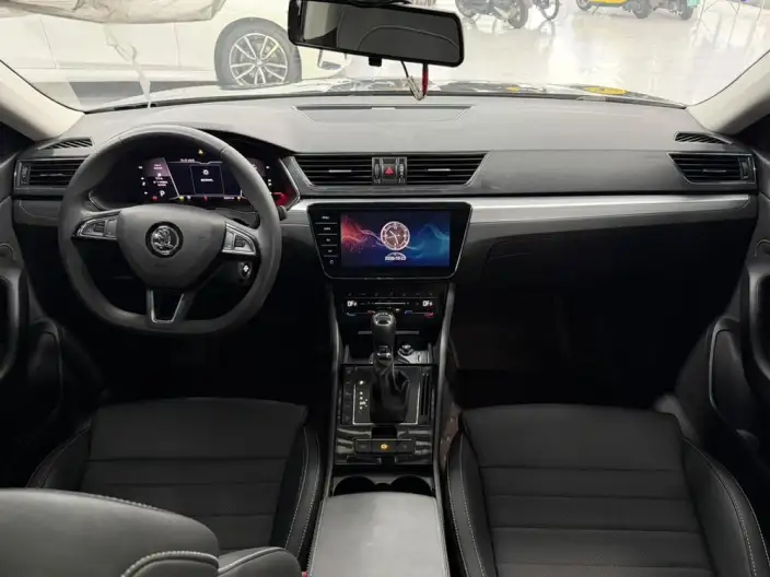 Skoda Superb 2023 Model TSI280 DSG Exclusive Edition – фото 9