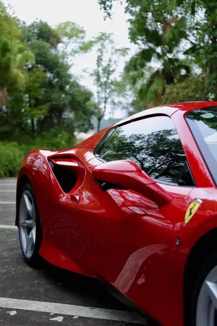 Ferrari F8 2020 Model Spider 3.9T V8 – фото 8