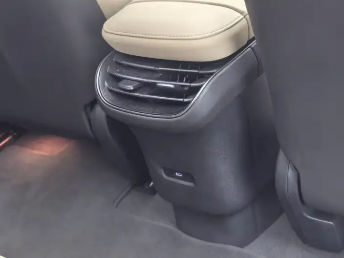 NIO ET5T 2024 Model 75kWh – фото 10