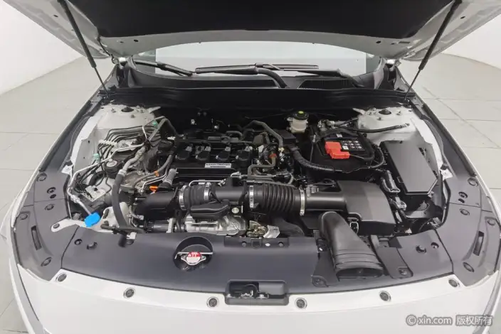 Honda Accord 2022 Model 260TURBO Deluxe Edition – фото 5