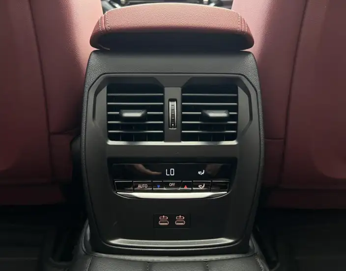 BMW 3 Series 2025 Model 325Li M Sports Set – фото 7