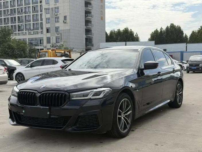 BMW 5 Series 2022 Model Facelift II 525Li M Sports Set