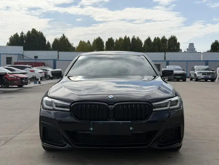 BMW 5 Series 2022 Model Facelift II 525Li M Sports Set