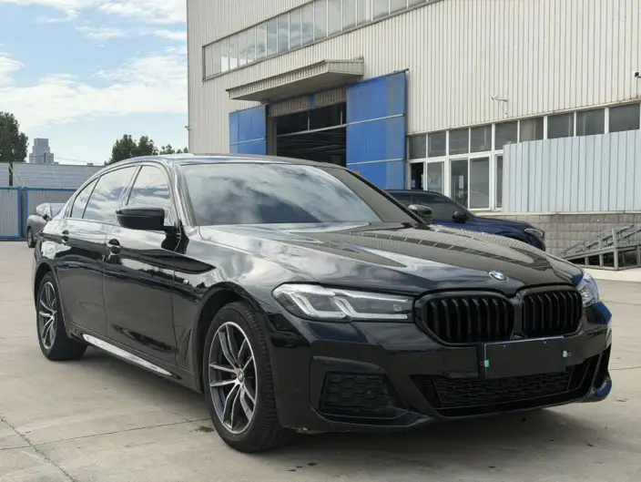 BMW 5 Series 2022 Model Facelift II 525Li M Sports Set