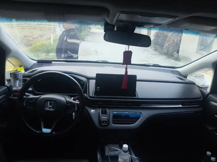 Honda Elysion 2022 Model 2.0L Hybrid Supreme Edition – фото 5