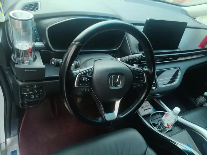 Honda Elysion 2022 Model 2.0L Hybrid Supreme Edition – фото 7