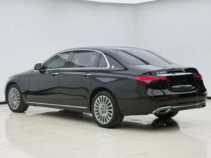 Mercedes-Benz E-Class 2023 Model E 300 L Fashion Model sedan